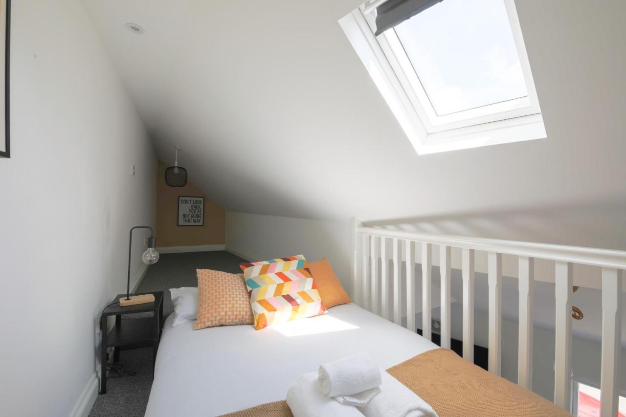 Stayright Cosy Mezzanine Flat In Vibrant Area - Walking Distance To Central Cardiff Exterior photo